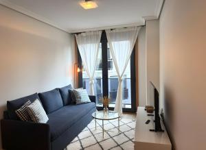 Holibai Cousiña, Tranquilo y cómodo Apto con parking, Baiona, Galicia