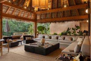 Casa Yute by Ahau Collection