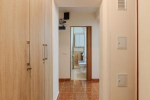 CityLight Apartment with Balcony and Self Check-in