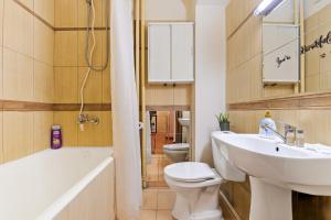 CityLight Apartment with Balcony and Self Check-in