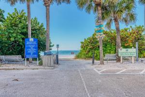 Indian Beach Villas - 3A