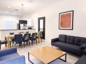 ER3047WOR - Cozy 3BD Townhome w Private Hot Tub