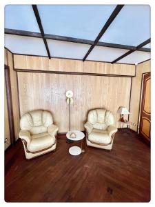 3 beds-120m2-Terrace & Parking Near La Defense and Champs Elysees