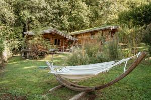 Les Cabanes Du Saleve