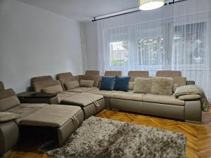 FAMILLE Apartman