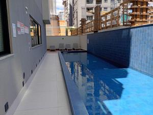 Academia e 2 suítes perto da praia MZ5684