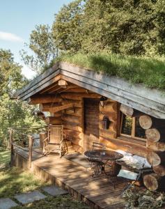 Les Cabanes Du Saleve