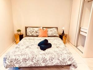 Stylish Luxury 1 Bedroom, Hyde Sukhumvit 11, Near BTS Nana & Asok