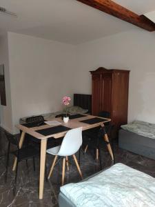 Pokoje wynajem Macierzysz