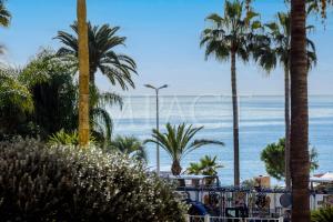 REF 2032 Renovated apartment-Sea view -Ideal for conferences and vacations