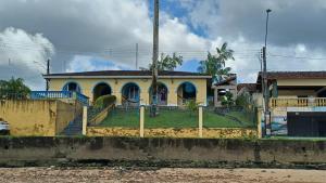 Casa na praia do bispo pa