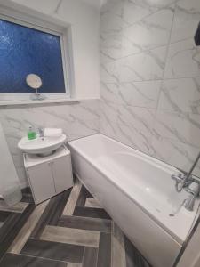 Marsden Modern 3 Bed