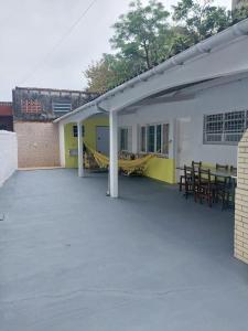 Casa Ampla a 300m da Praia - Para Grupo e Família