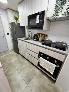 Santiago Centro Moderno Depto Amoblado 2 Dormitorios