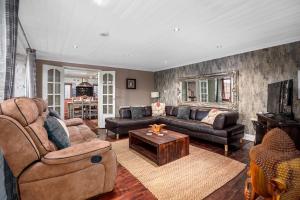 4 Bedroom - The Old Bakehouse - Group Getaway