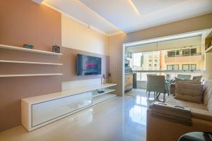 GDTW084 -Conforto no centro c 2Q + 2WC + 2 vagas