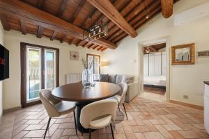 Casa Caterina dietro Porta Borsari