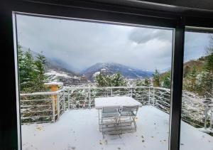 Chalet Cocoon en lisière de forêt, avec grande terrasse, et vue waouh