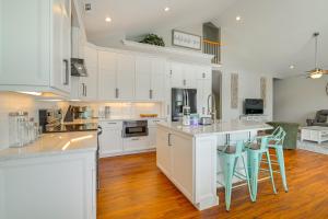 Spacious Home w Oceanside Village Resort Perks!