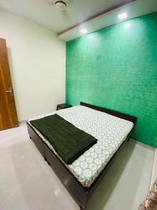 HomelyStay