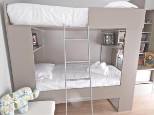 F15teen Urban Living