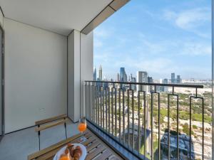 BRAND-NEW 1BR in DOWNTOWN I Direct DUBAI MALL Access I Balcony & Stunning Pool