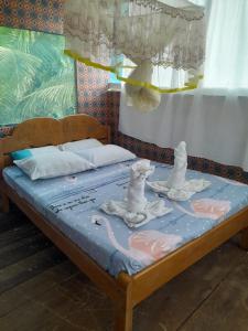 Red Uakari Jungle Lodge