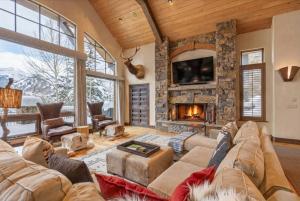 Luxury Telluride Retreat Hot Tub and Mountain View