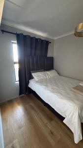 Cape on Popham apartment