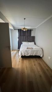 Cape on Popham apartment