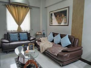 #Affordable Condotel Newport Boulevard