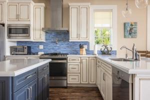 Suncoast House -Pool & Boat Dock