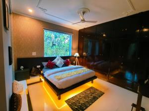 Midwood Breeze 4BHK Villa - A Hidden Gem