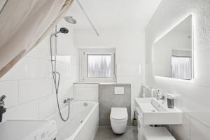 Home Wutach Blue - Business Apartment near Swiss Border
