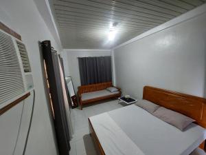 Lucky one transient 3mins walk from whart