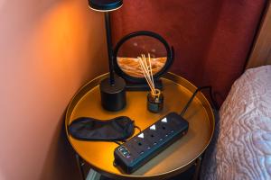 Free Parking 11 Guests Family&Contractors Bedford