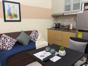 Cozy Home in BGC McKinley B2