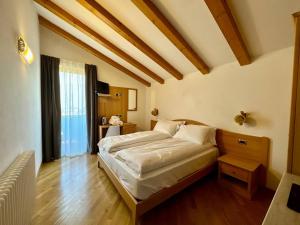 HC Hotel Garni - Rooms and Apartments