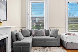 Spacious 6BR Home Near Bourbon Trail & Attractions