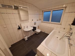 Helle, großzügige Dachgeschosswohnung