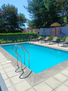 Departamento equipado de 2 Dormitorios , 2 baños y estacionamiento privado -