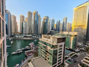 1 Bedroom in Dubai Marina Walk, Partial Water View