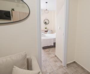 ANDIE Athens Acropolis