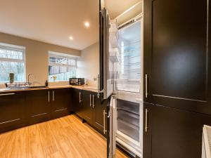 Chestnut House - Merthyr Tydfil