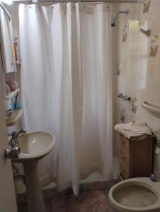 Comfortable, functional, close to the beach, ideal for 4