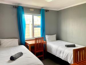 Unit 2 TraversHub Sleeps 6 Self-Catering Group Belhar, CT