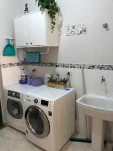 Casa em Peruíbe, Piscina, Hidro, Ar condicionado, Churrasqueira