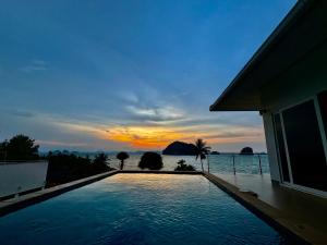 Sunset bay view villa krabi