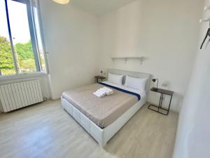 Modica Home, grazioso in zona tranquilla, in zona Famagosta, munito di comfort e servizi