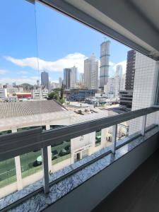 Ap 2 dormitórios sendo uma suíte